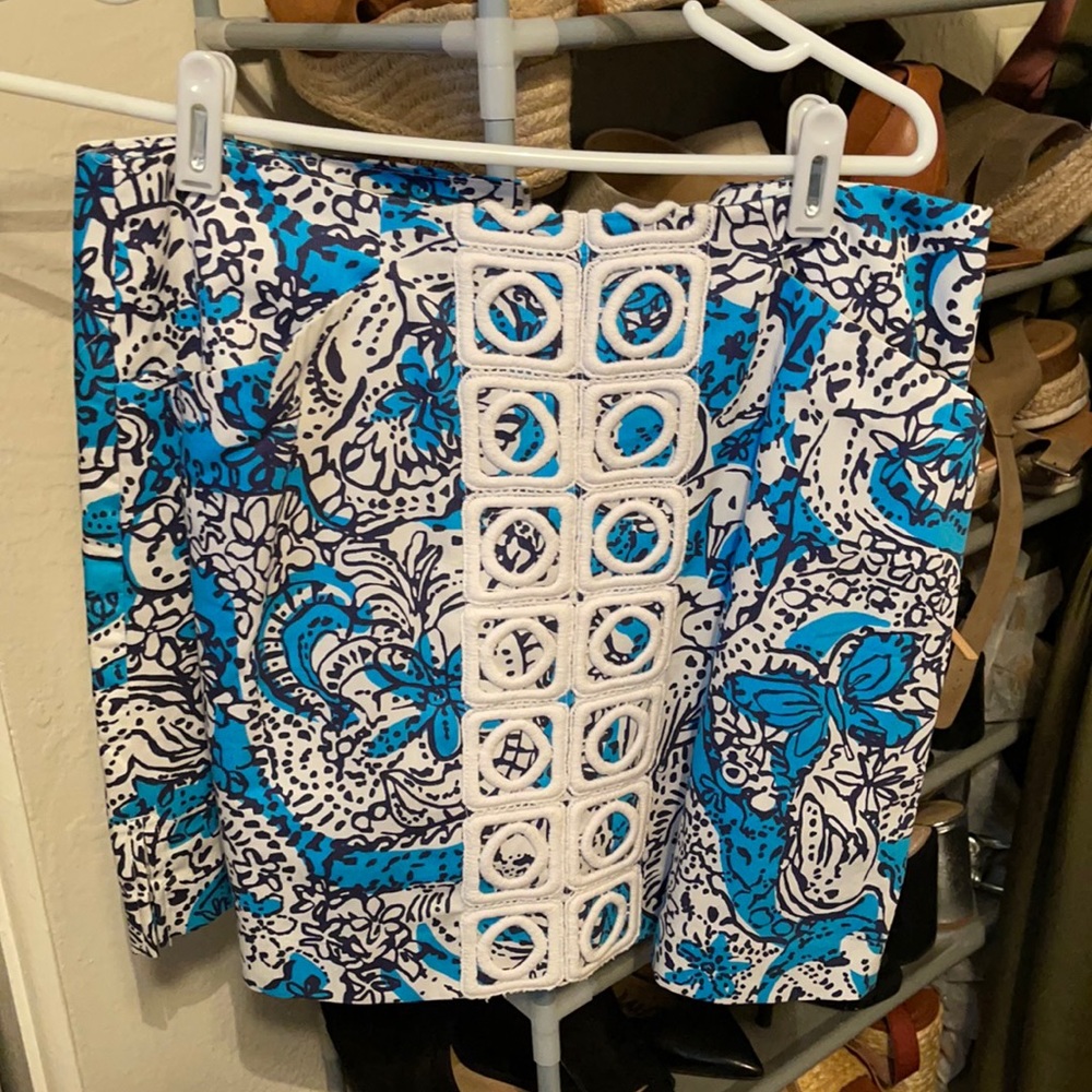 Blue and white Lilly Pulitzer skort